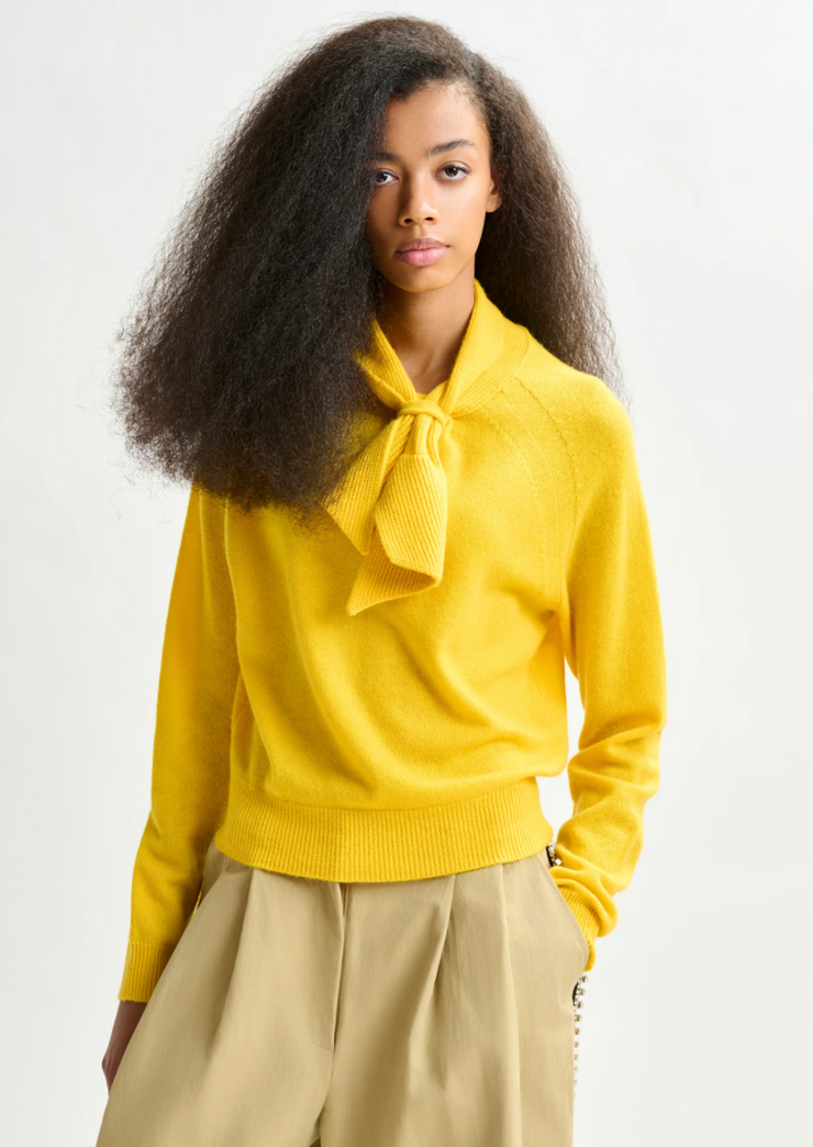 Invited pullover