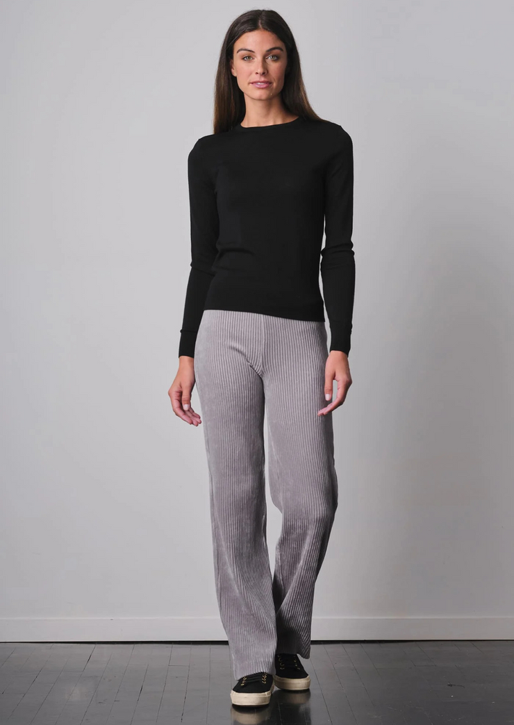 Flavia Pant