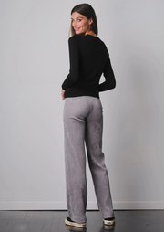 Flavia Pant
