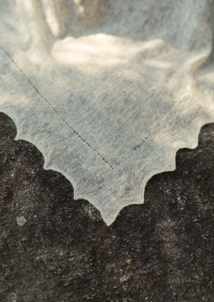 Luna Scallop Edge Shawl, OR25-S03