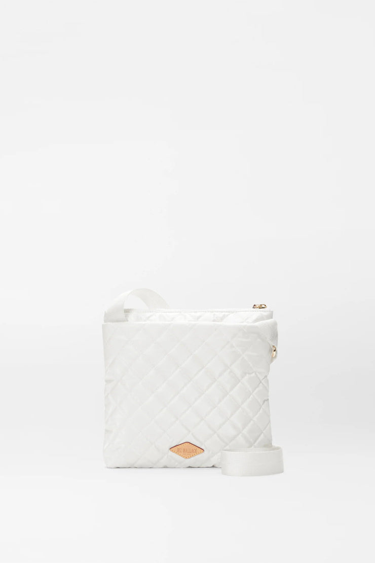 Metro Flat Crossbody