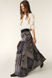 Sow Skirt