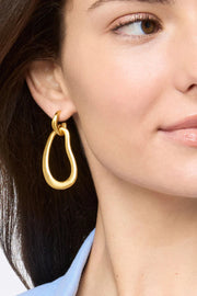 Wave Doorknocker Earring